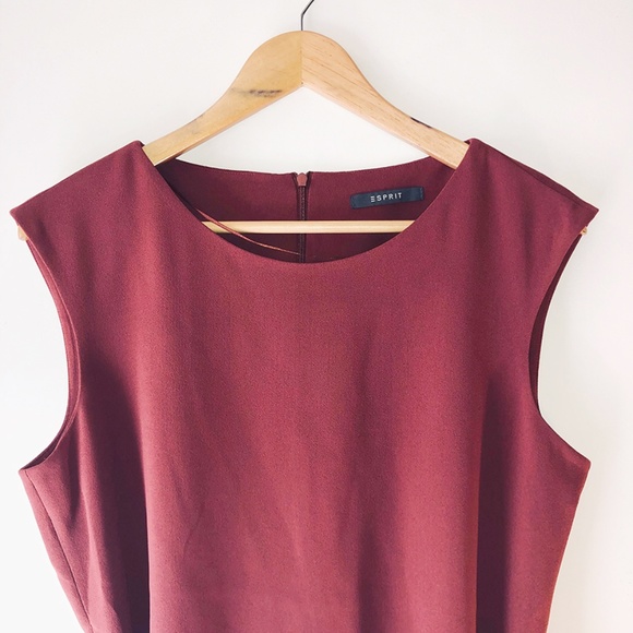 Esprit Crêpe Dress in Brick - Picture 5 of 8